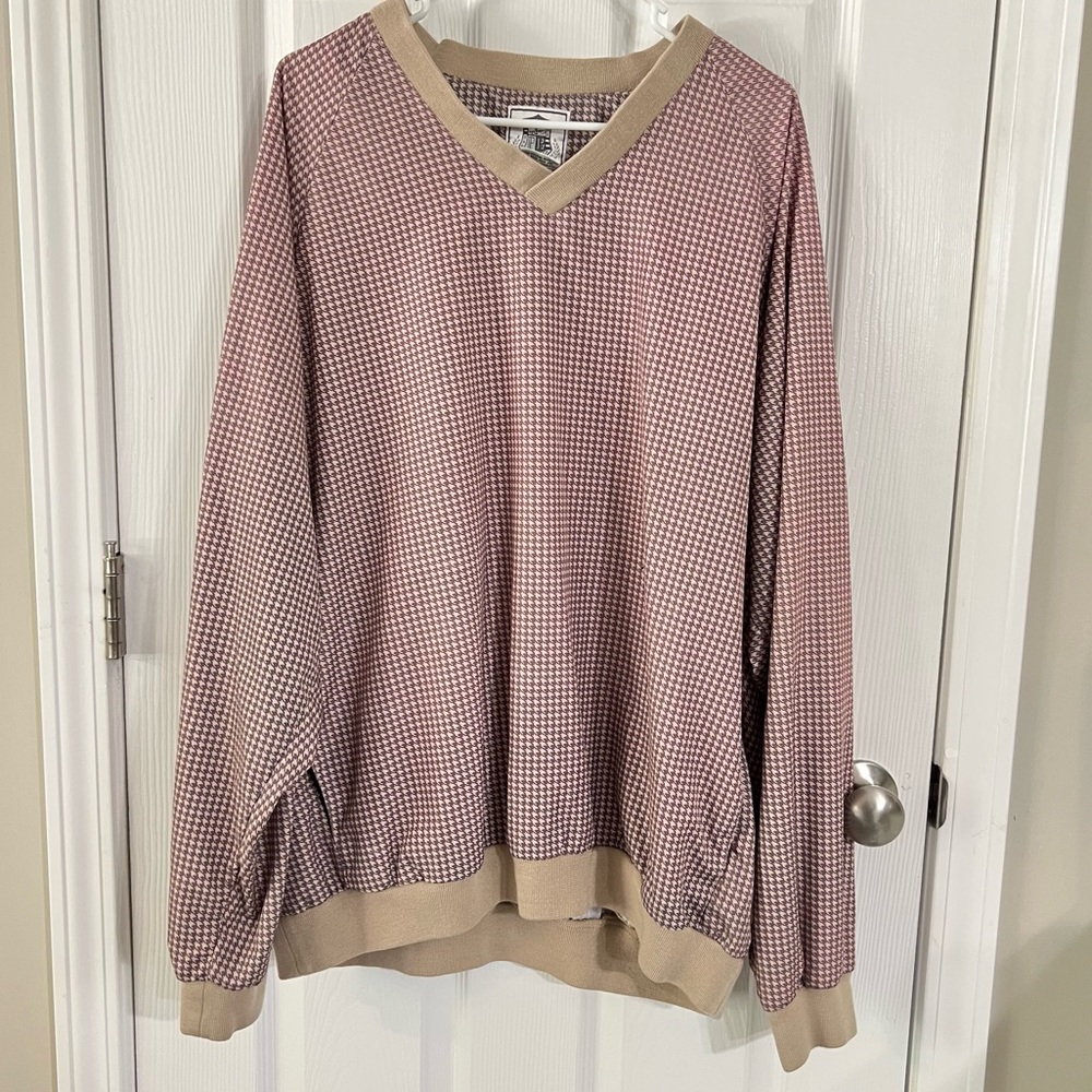 Men’s XL Pebble Beach windbreaker Vneck pullover